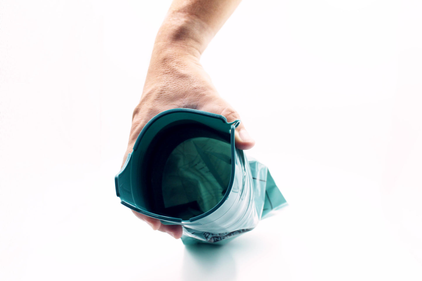 PrepWell Industry™ Disposable Unisex Urinal with Super-Absorbent Pouch